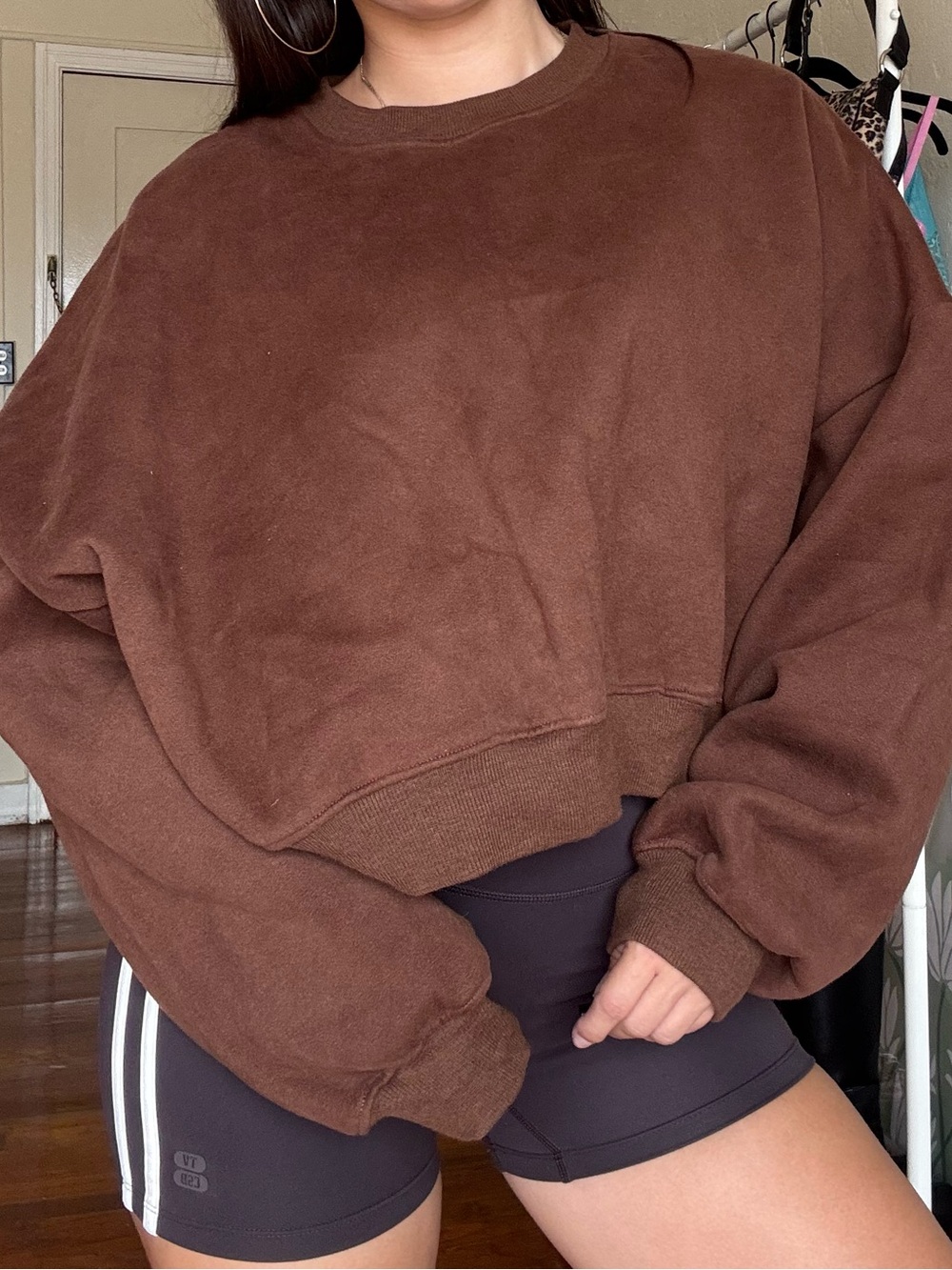 NWOT - fleece oversized crop sweatshirt